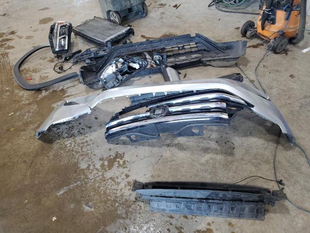 1V21E2CA8LC216749 - 2020 VOLKSWAGEN ATLAS CROS SE Gris photo 13