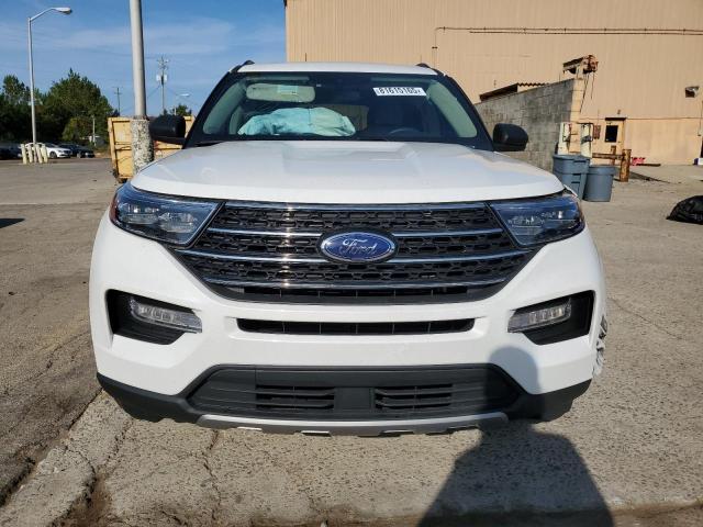 1FMSK8DH4PGC06209 - 2023 FORD EXPLORER XLT Weiß Foto 5