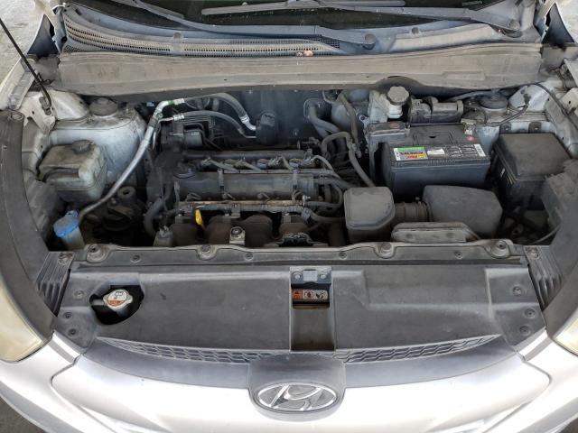 KM8JT3AB9DU698955 - 2013 HYUNDAI TUCSON GL SILVER photo 11
