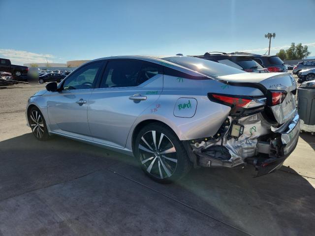 1N4BL4CV2KC204725 - 2019 NISSAN ALTIMA SR ვერცხლისფერი ფოტო 2