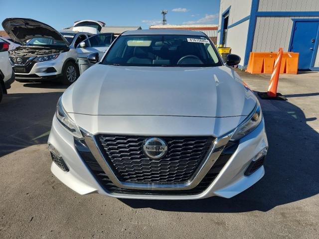 1N4BL4CV2KC204725 - 2019 NISSAN ALTIMA SR ვერცხლისფერი ფოტო 5