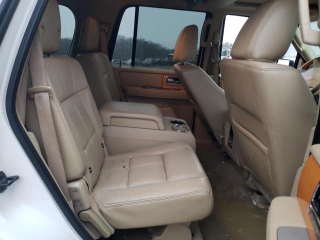 5LMJJ2J58AEJ03767 - 2010 LINCOLN NAVIGATOR WHITE photo 11