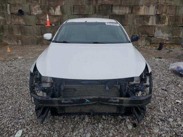 5XXGM4A72FG391276 - 2015 KIA OPTIMA LX WHITE photo 5