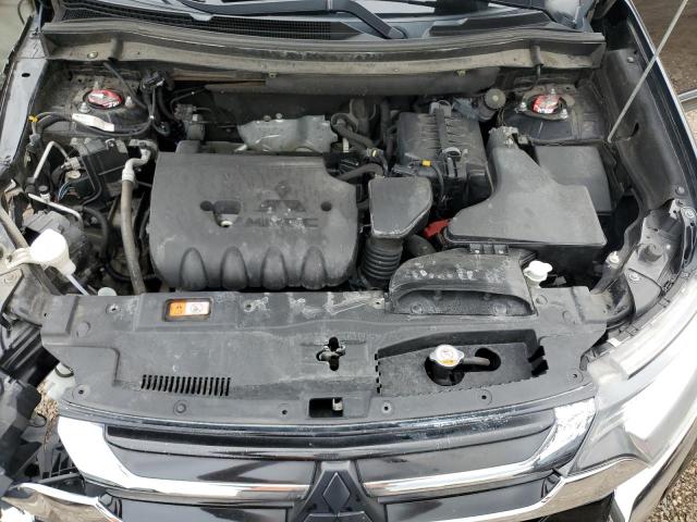 JA4AD3A36JZ018979 - 2018 MITSUBISHI OUTLANDER SE Qara foto 12