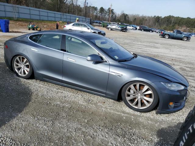 5YJSA1H19EFP37263 - 2014 TESLA MODEL S GRAY photo 4
