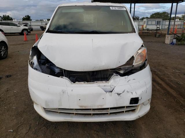 3N6CM0KN8DK697536 - 2013 NISSAN NV200 2.5S WHITE photo 5