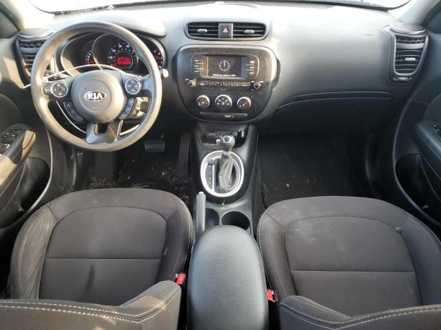 KNDJN2A22J7613134 - 2018 KIA SOUL Сұр фото 8