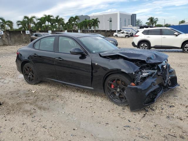 ZARFANBN5P7670857 - 2023 ALFA ROMEO GIULIA TI Սև լուսանկար 4