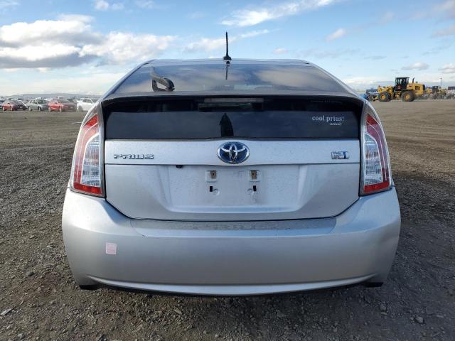 JTDKN3DU3D5616065 - 2013 TOYOTA PRIUS SILVER photo 6