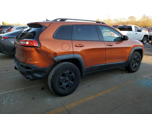 1C4PJMBS0GW124407 - 2016 JEEP CHEROKEE TRAILHAWK ORANGE photo 3