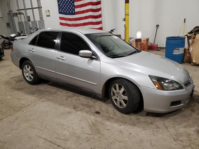 1HGCM56456A099007 - 2006 HONDA ACCORD LX SILVER photo 4