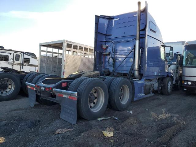 4V4NC9EH7DN133738 - 2013 VOLVO VN VNL BLUE photo 4