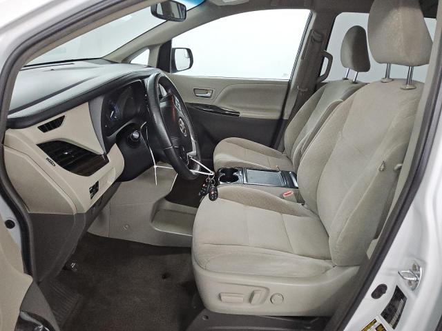 5TDYZ3DC6HS826178 - 2017 TOYOTA SIENNA XLE 白色 照片 7