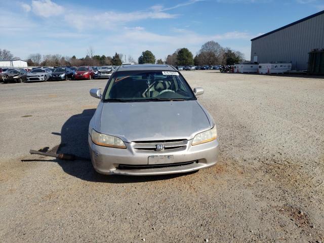 1HGCG1650WA031836 - 1998 HONDA ACCORD EX GOLD photo 5