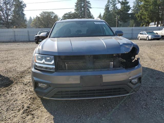 1V2LR2CA5JC524391 - 2018 VOLKSWAGEN ATLAS SE Մոխրագույն լուսանկար 5