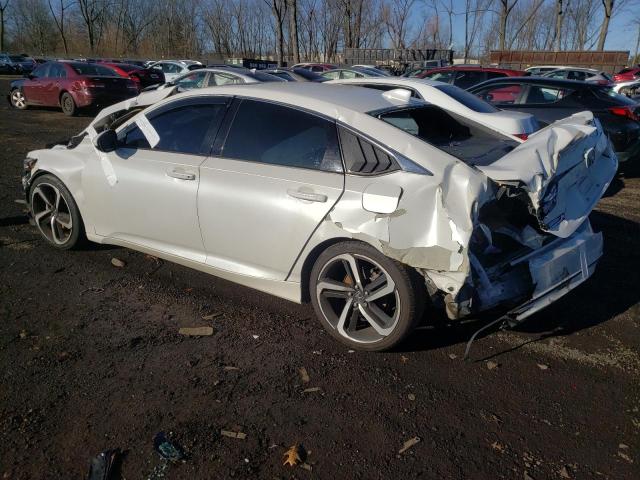 1HGCV2F37JA028788 - 2018 HONDA ACCORD SPORT WHITE photo 2