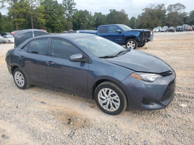 5YFBURHE3JP779922 - 2018 TOYOTA COROLLA L გრაფიტი ფოტო 4