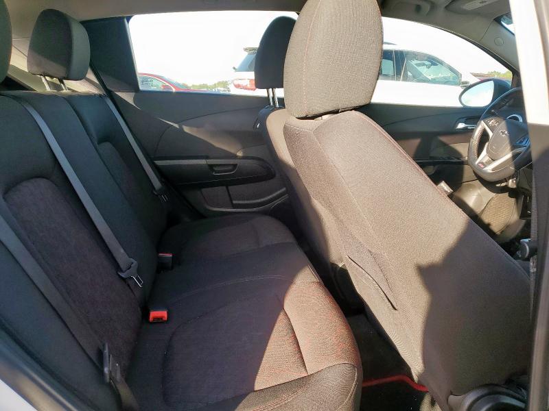 1G1JD6SB3L4101498 - 2020 CHEVROLET SONIC LT WHITE photo 10