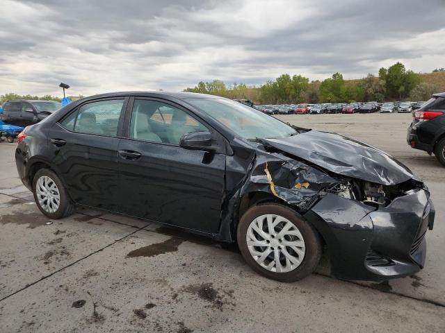 2T1BURHE2KC198462 - 2019 TOYOTA COROLLA L Negro foto 4