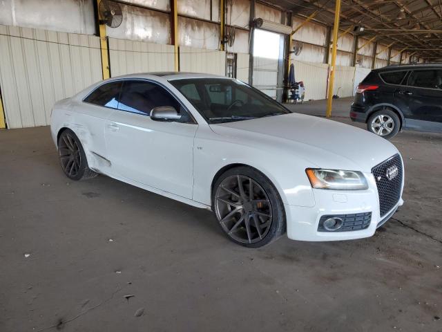 WAUCVAFR5AA019386 - 2010 AUDI S5 PREMIUM PLUS თეთრი ფოტო 4