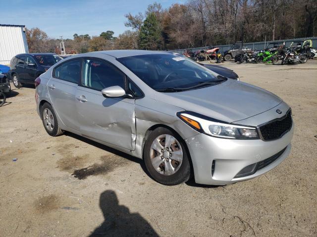 3KPFK4A71JE180332 - 2018 KIA FORTE LX GRAY photo 4