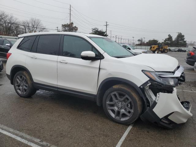 5FNYF8H55PB011149 - 2023 HONDA PASSPORT EXL WHITE photo 4