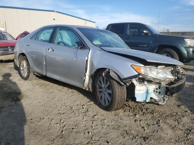 4T4BF1FK5CR223851 - 2012 TOYOTA CAMRY BASE SILVER photo 4