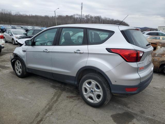 1FMCU0F71KUA76825 - 2019 FORD ESCAPE S SILVER photo 2