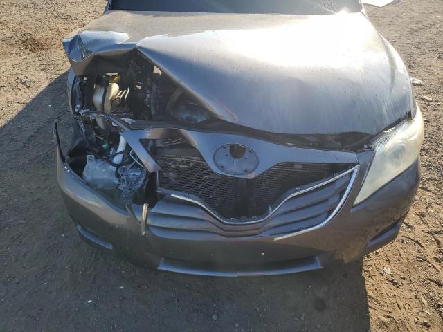 4T4BF3EK7BR137520 - 2011 TOYOTA CAMRY BASE GRAY photo 12