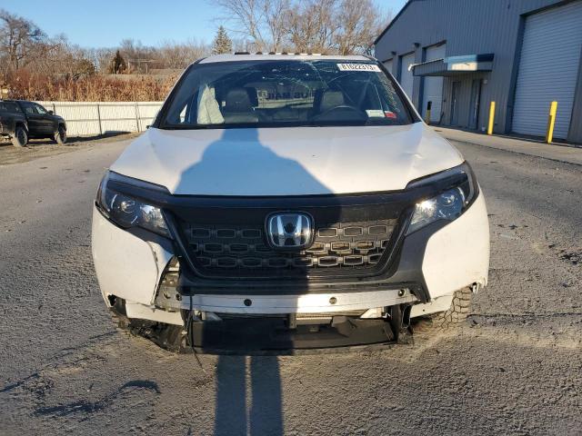 5FNYF8H53MB041794 - 2021 HONDA PASSPORT EXL WHITE photo 5