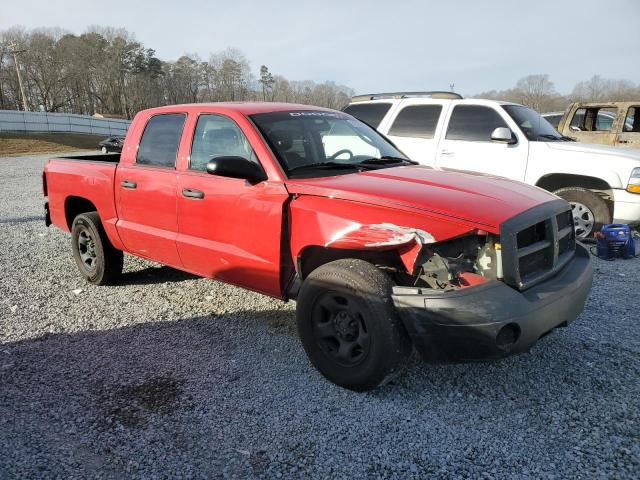 1D7HE28N75S186606 - 2005 DODGE DAKOTA QUAD RED photo 4