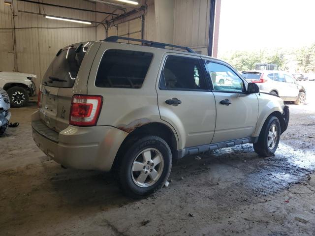 1FMCU9D74CKC27760 - 2012 FORD ESCAPE XLT GOLD photo 3