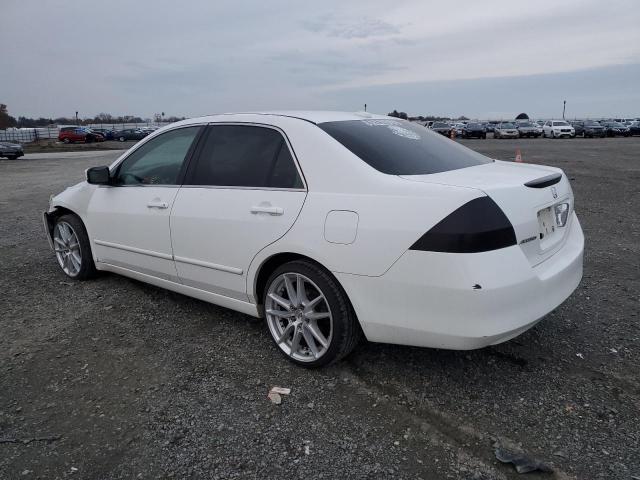 1HGCM56807A121323 - 2007 HONDA ACCORD EX WHITE photo 2