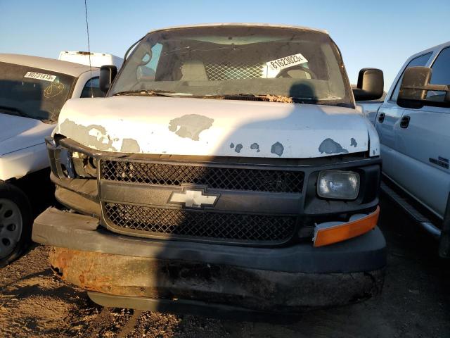 1GCGG25U841187800 - 2004 CHEVROLET EXPRESS G2 WHITE photo 5