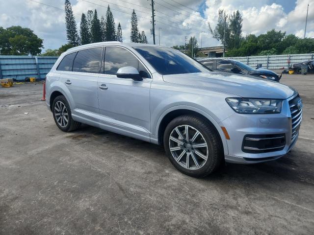 WA1LAAF70HD005038 - 2017 AUDI Q7 PREMIUM PLUS SILVER photo 4