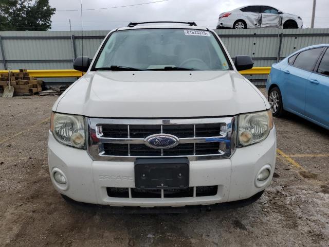 1FMCU93G39KB03814 - 2009 FORD ESCAPE XLT WHITE photo 5