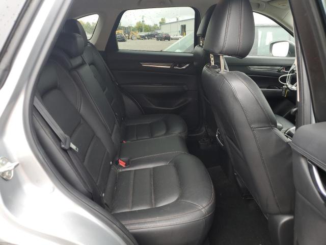 JM3KFBDL0H0199996 - 2017 MAZDA CX-5 GRAND TOURING SILVER photo 11