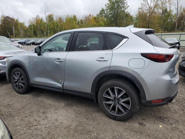 JM3KFBDL0H0199996 - 2017 MAZDA CX-5 GRAND TOURING SILVER photo 2