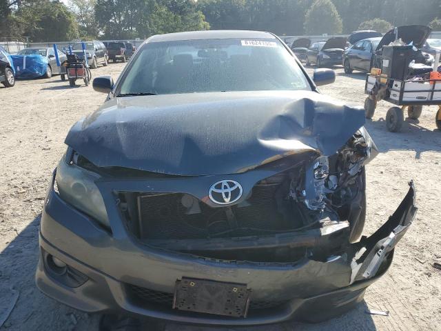 4T1BF3EK9AU017307 - 2010 TOYOTA CAMRY BASE Grau Foto 5