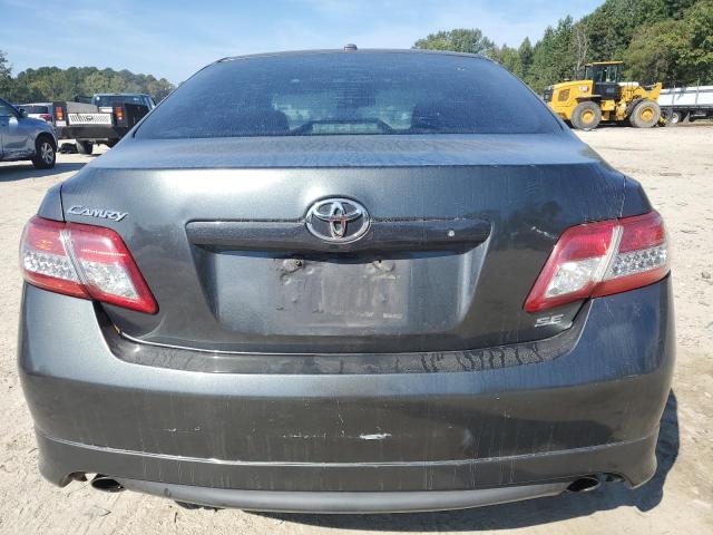 4T1BF3EK9AU017307 - 2010 TOYOTA CAMRY BASE Grau Foto 6