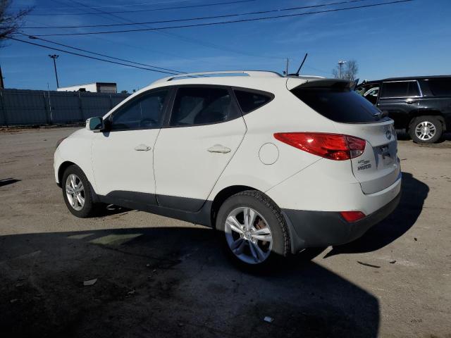 KM8JU3ACXDU572559 - 2013 HYUNDAI TUCSON GLS WHITE photo 2