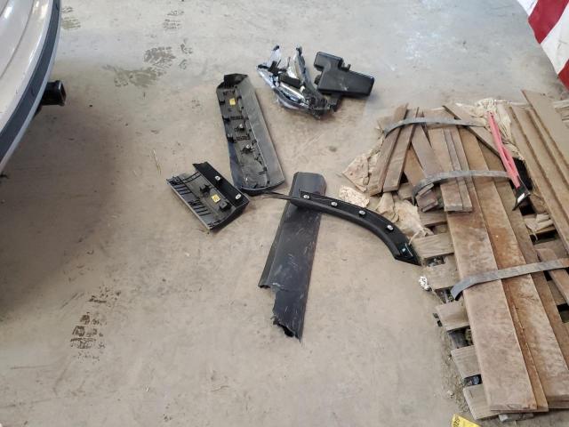 2T3RFREV9HW595274 - 2017 TOYOTA RAV4 XLE Weiß Foto 13