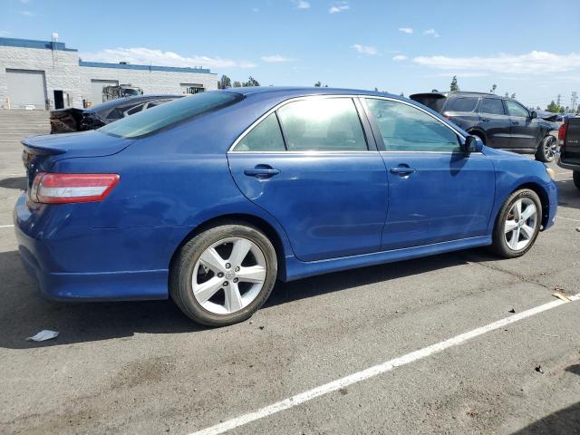 4T1BF3EKXAU505942 - 2010 TOYOTA CAMRY BASE Синій фото 3