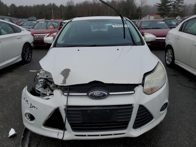 1FADP3F22DL269070 - 2013 FORD FOCUS SE WHITE photo 5