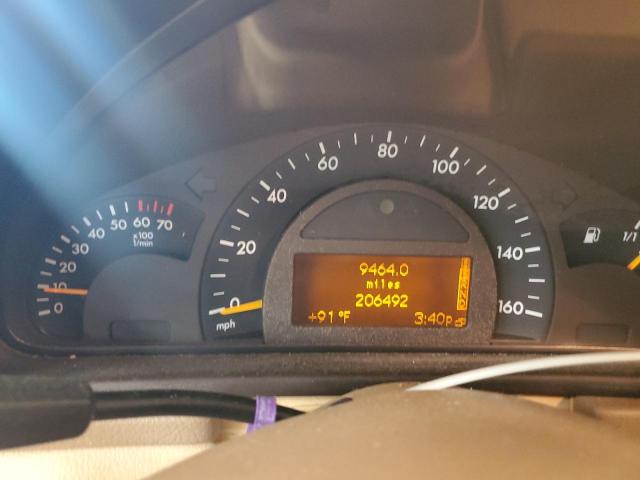 WDBRF61JX2F172972 - 2002 MERCEDES-BENZ C 240 Սպիտակ լուսանկար 9