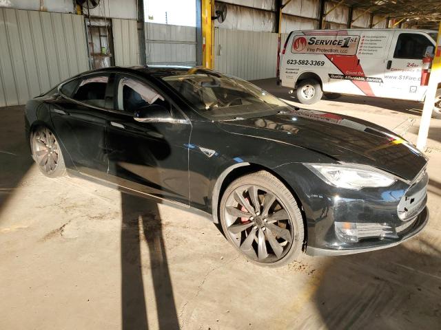5YJSA1DP8DFP15859 - 2013 TESLA MODEL S Սև լուսանկար 4