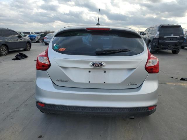 1FADP3K22EL327928 - 2014 FORD FOCUS SE SILVER photo 6