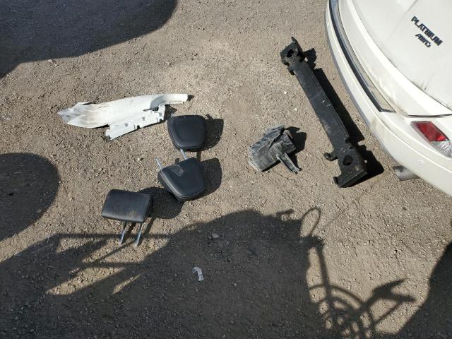 2T3DFREV3JW780033 - 2018 TOYOTA RAV4 LIMITED 白色 照片 12