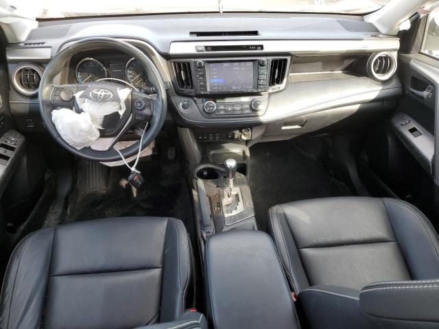 2T3DFREV3JW780033 - 2018 TOYOTA RAV4 LIMITED 白色 照片 8