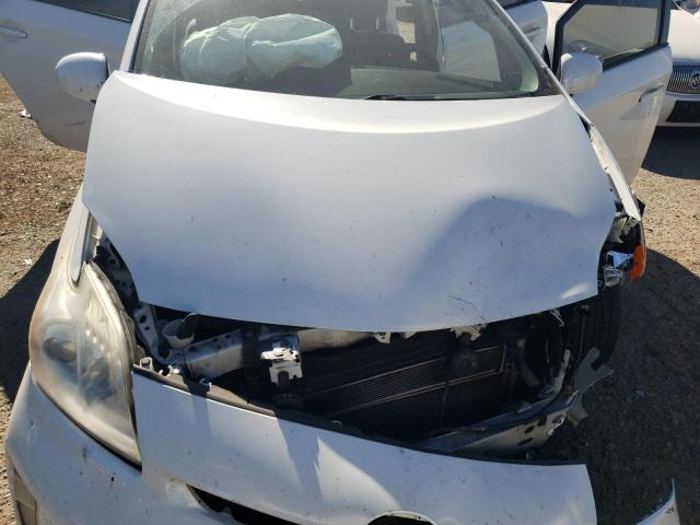 JTDKN3DU2D5539883 - 2013 TOYOTA PRIUS WHITE photo 11